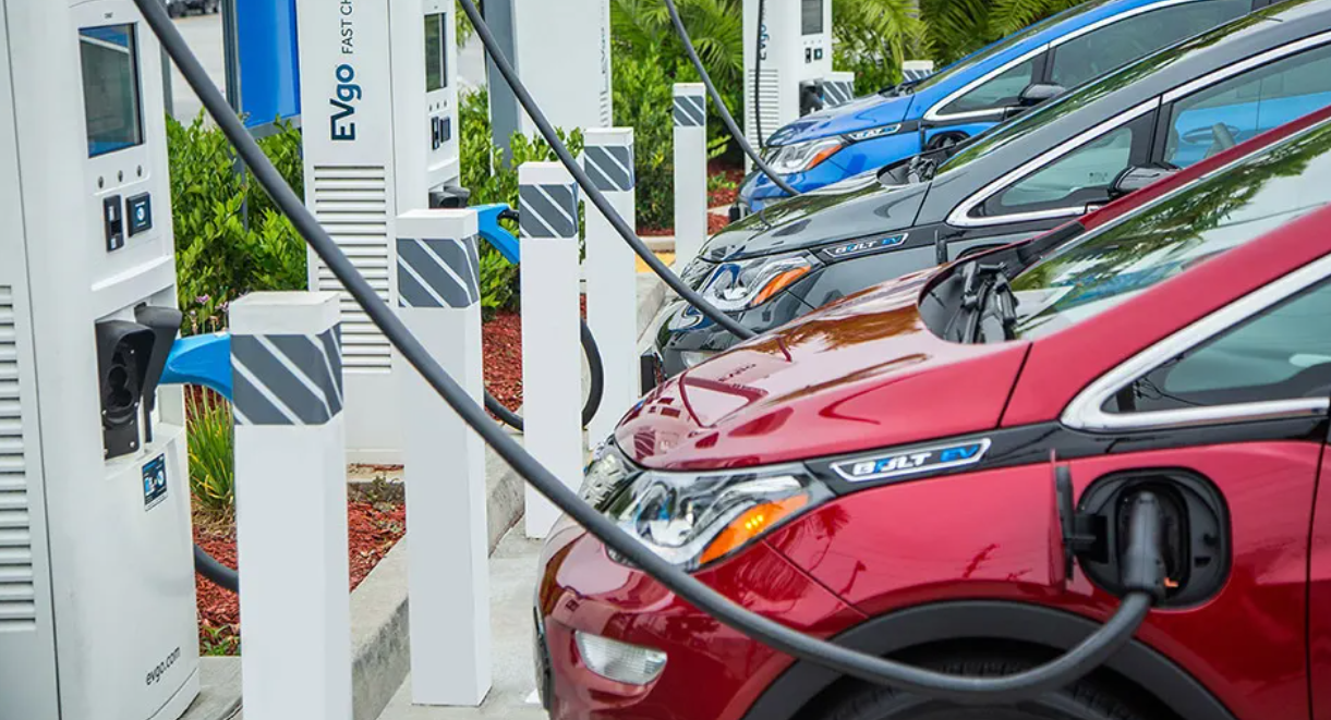 How do electric car charging stations work?